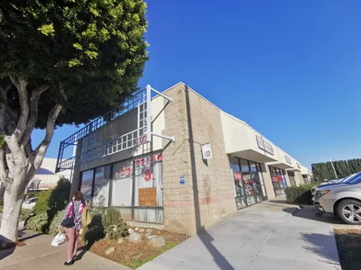 Monterey Park - Photo 2