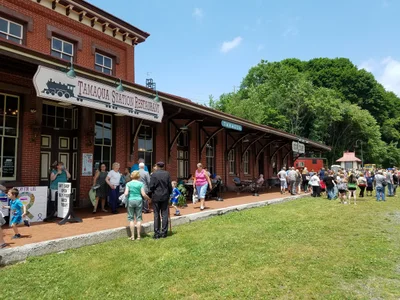 Tamaqua - Photo 3