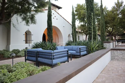 Irvine - Photo 2