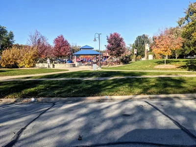 Woodridge - Photo 5