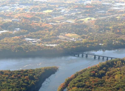 Windsor Locks - Photo 4