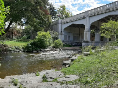 Petoskey - Photo 3