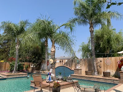 Bakersfield - Photo 2