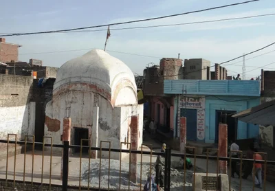 Firozabad - Photo 4