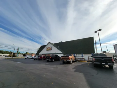 Plattsburgh - Photo 2