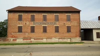 Circleville - Photo 4