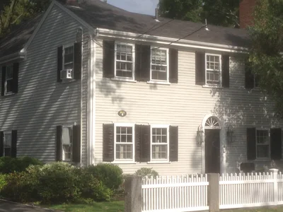 Dedham - Photo 2
