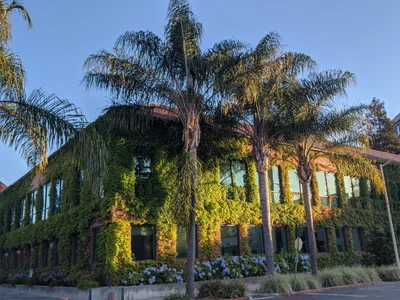 Redwood City - Photo 2