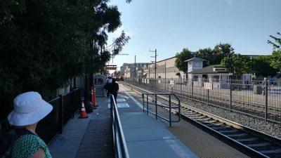 Redwood City - Photo 4