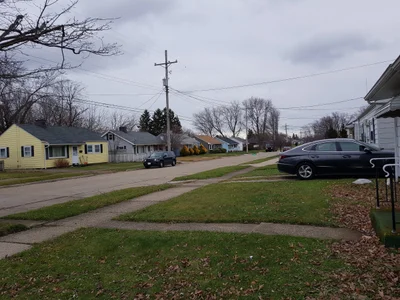 Erie - Photo 3