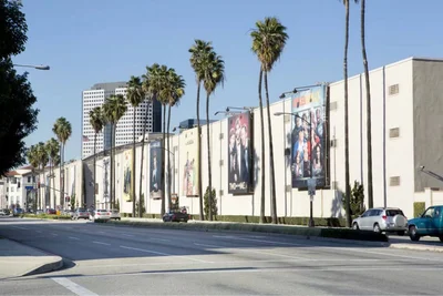 Burbank - Photo 4