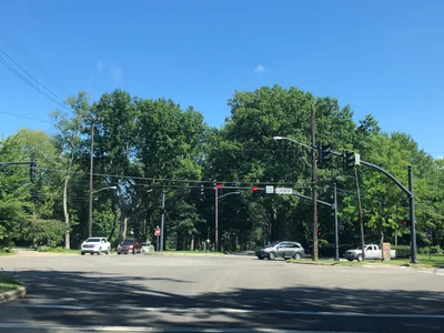 Shaker Heights - Photo 3