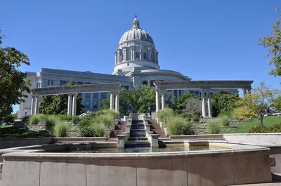 Jefferson City - Photo 4