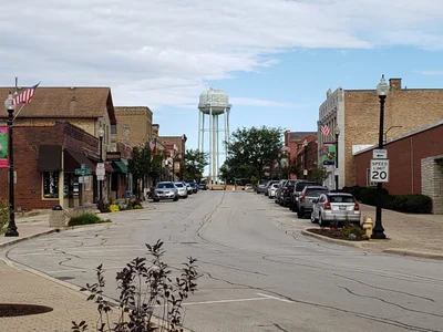 West Chicago - Photo 2