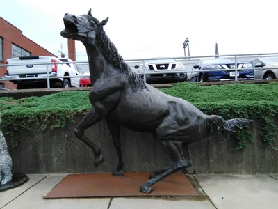 Zanesville - Photo 3