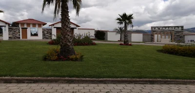 Tabacundo - Photo 2