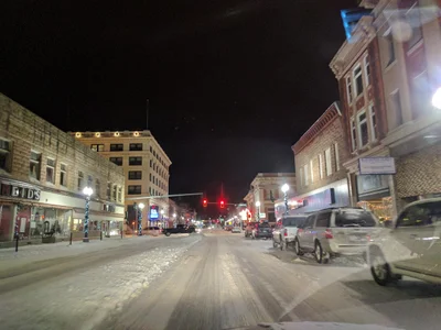 Lewistown - Photo 3