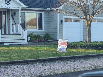 Lacey Township - Photo 2