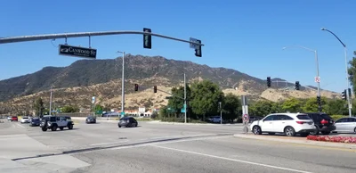 Agoura Hills - Photo 4
