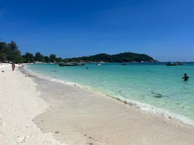Ko Lipe - Photo 3