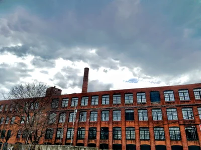 Woonsocket - Photo 3