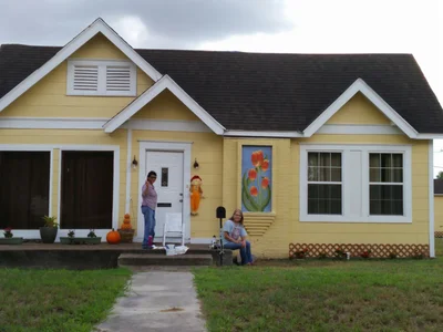 Kingsville - Photo 5
