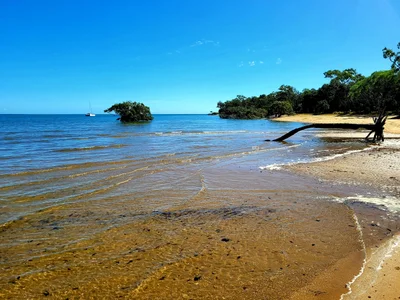 Hervey Bay - Photo 5