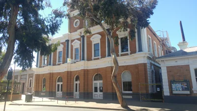 Port Augusta - Photo 2
