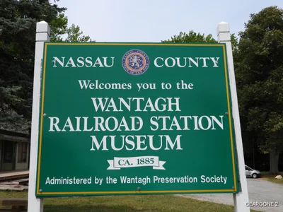 Wantagh - Photo 3