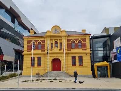 Devonport - Photo 3