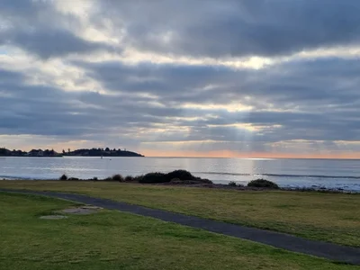 Devonport - Photo 4