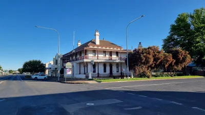 Cootamundra - Photo 5