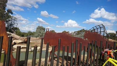 Dubbo - Photo 2