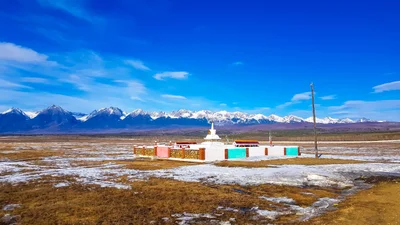 Sukhbaatar - Photo 3