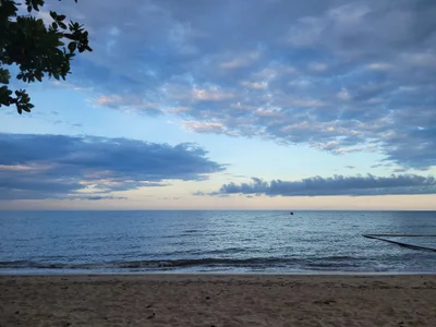 Holloways Beach - Photo 2