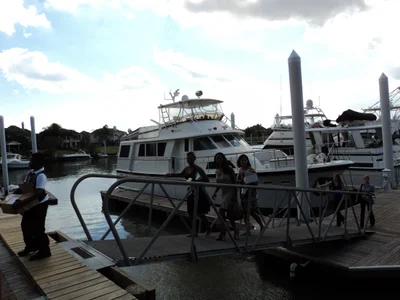 League City - Photo 3