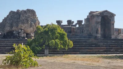 Garni - Photo 4