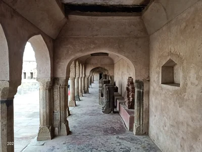 Abhaneri - Photo 3