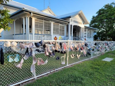 Longreach - Photo 3