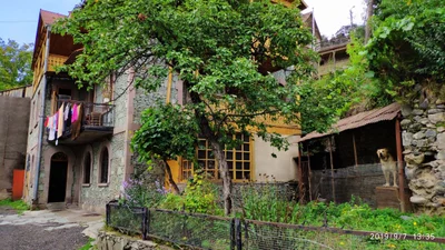 Dilijan - Photo 2