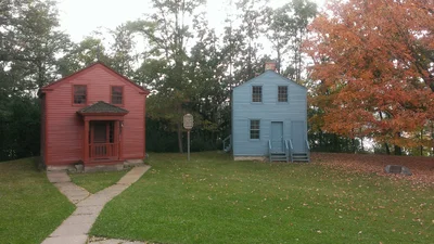 Oconomowoc - Photo 5