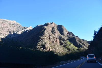 Tres Cruces - Photo 2