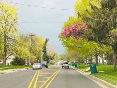 Macomb - Photo 2