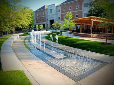 Lexington - Photo 2