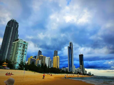 Gold Coast - Photo 2