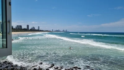 Gold Coast - Photo 3
