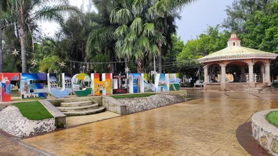 Teuchitlan - Photo 3