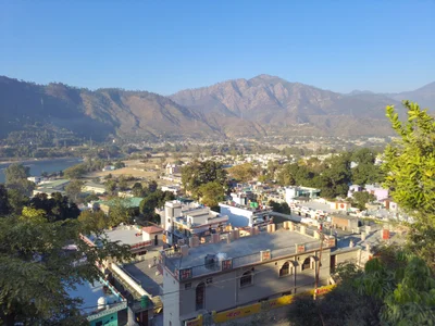 Srinagar - Photo 2