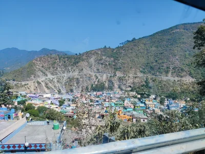 Srinagar - Photo 4