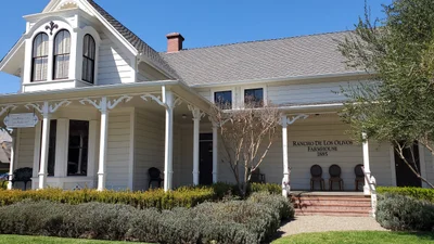 Los Olivos - Photo 4